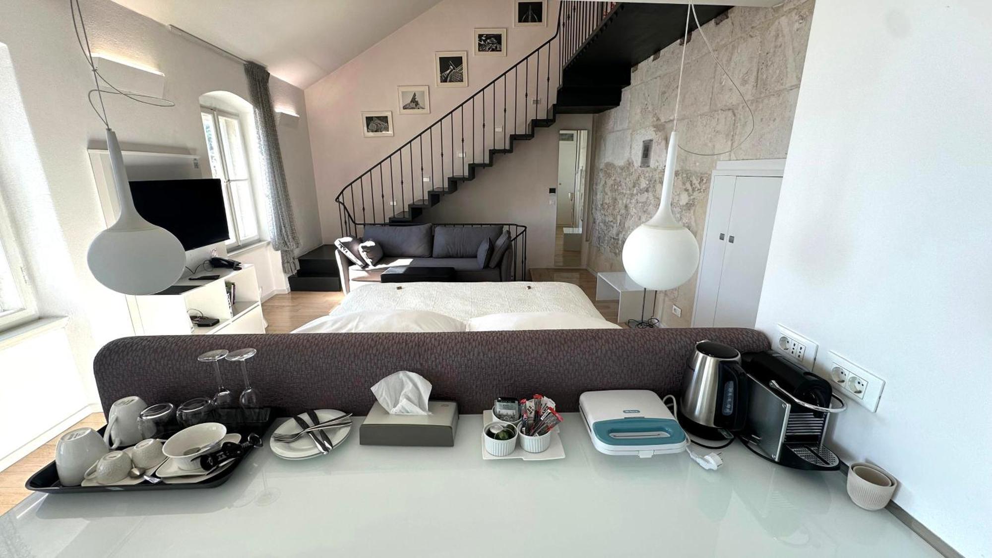 Riva Luxury Suites สปลิท ภายนอก รูปภาพ