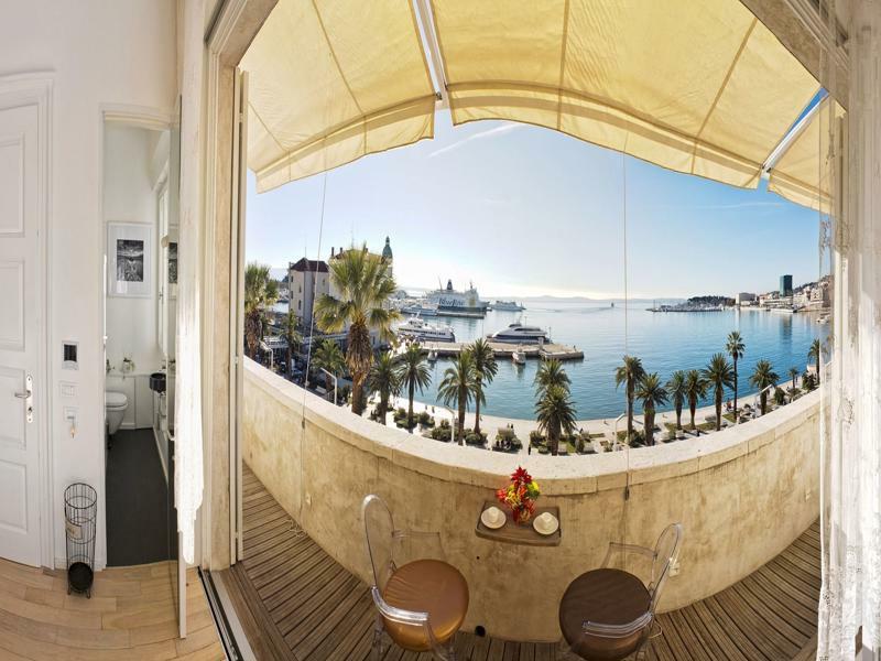 Riva Luxury Suites สปลิท ภายนอก รูปภาพ